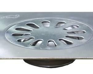 N151 - D2379 - Floor Strainer 15cm x 15cm Polish