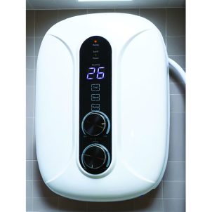 Instant shower with Pump